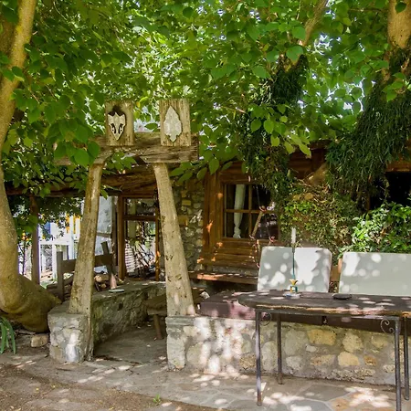 Artemis Goddess Nest - Aquatic Getaway *