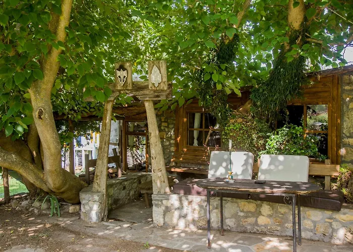 Artemis Goddess Nest - Aquatic Getaway *